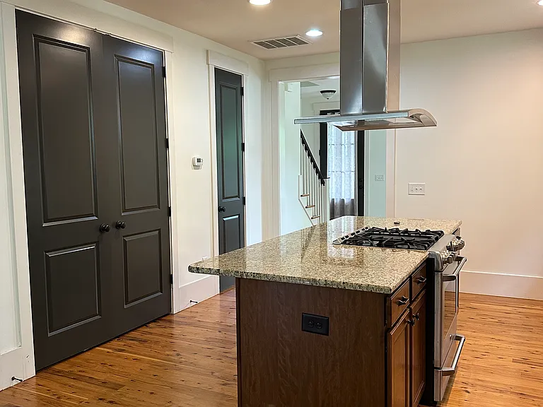 73 Grovewood Ln — Photo 17