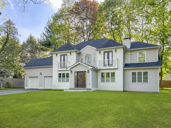 19 Plymouth Road, Chappaqua, NY 10514