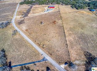 141 Whispering Oaks Dr, Adkins, TX 78101