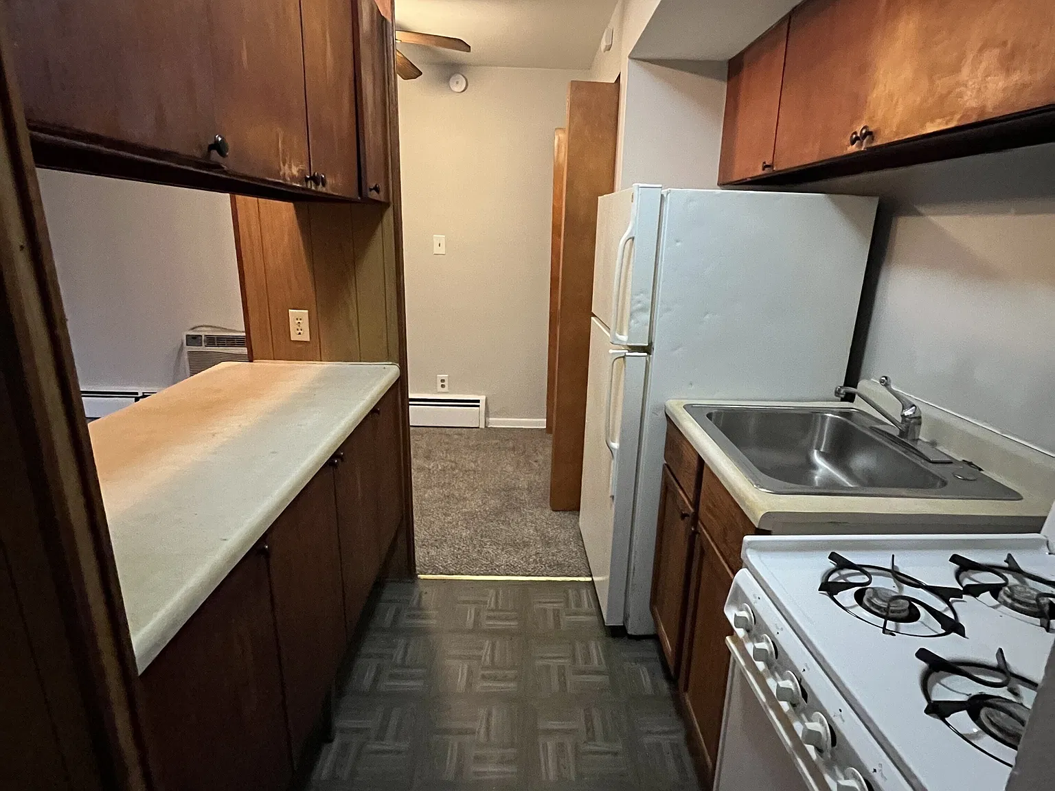 5900 Forest Ave. #B3 - 1 — Photo 4