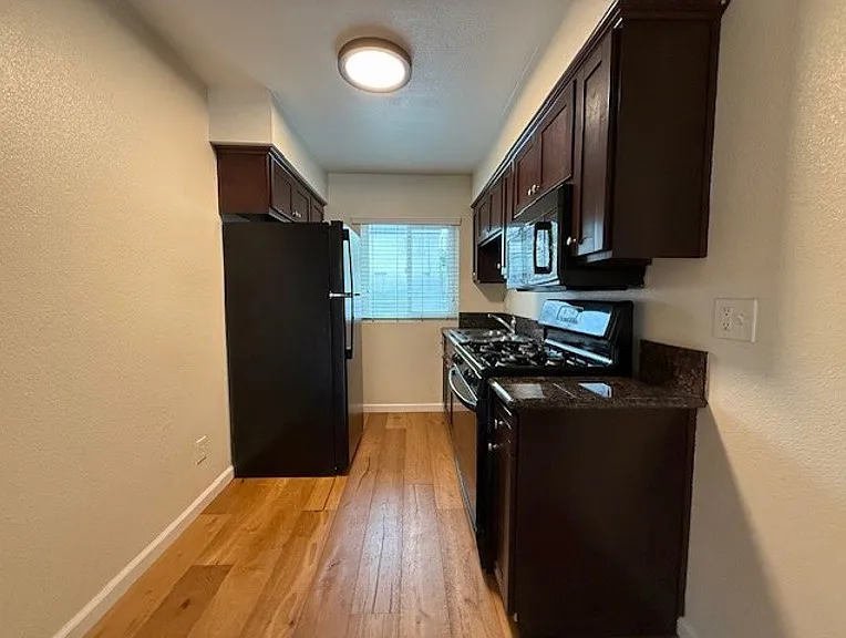 2877 A St #2 — Photo 3