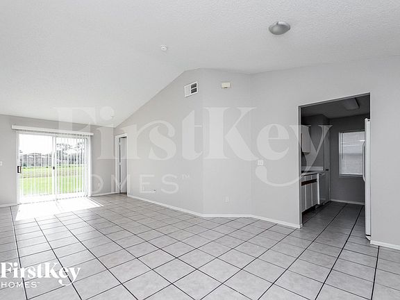2nd image of 841 Marquis Ct