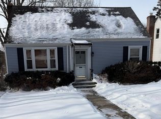 1 Beverly Rd, Yonkers, NY 10710