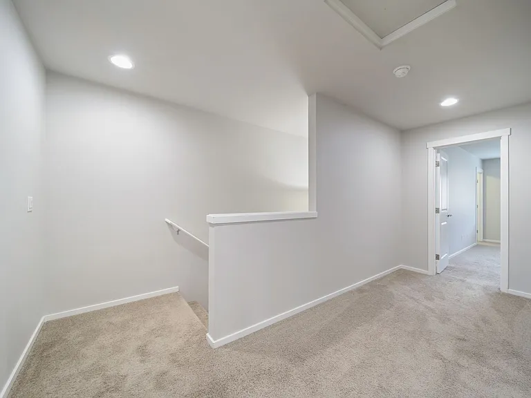 21000 Viking Ave NW — Photo 9