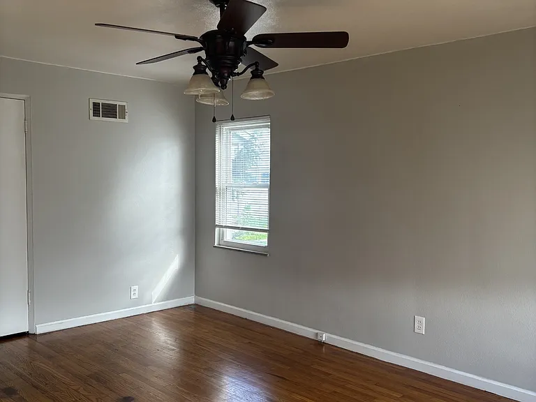 766 Ruprecht Ave — Photo 3