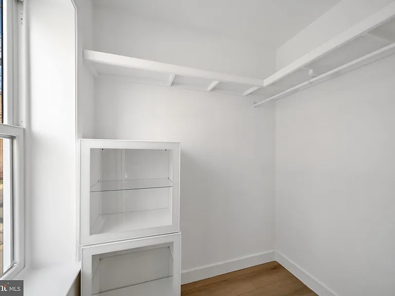 1845 Corcoran St NE — Photo 17