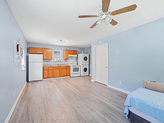 4th image of 78 Happy Valley Dr