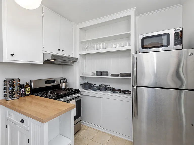 2621 Divisadero St #2 — Photo 16