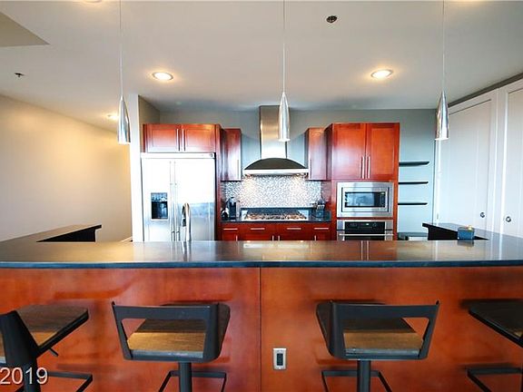 4th image of 4575 Dean Martin Dr Unit 508