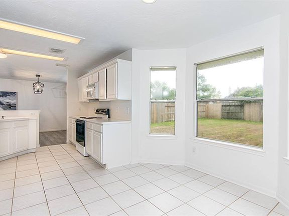5th image of 20343 Fairfield Park Way