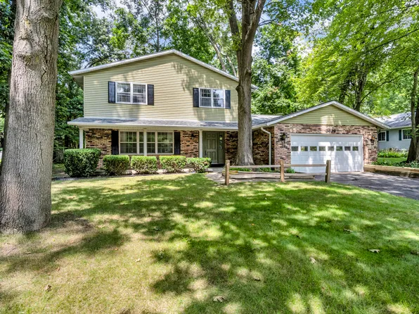 3628 Sassafras Dr, Jackson, MI 49201