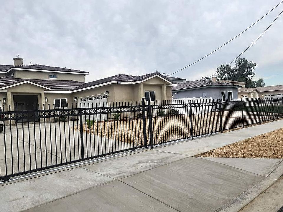 1st image of 16039 Ceres Ave