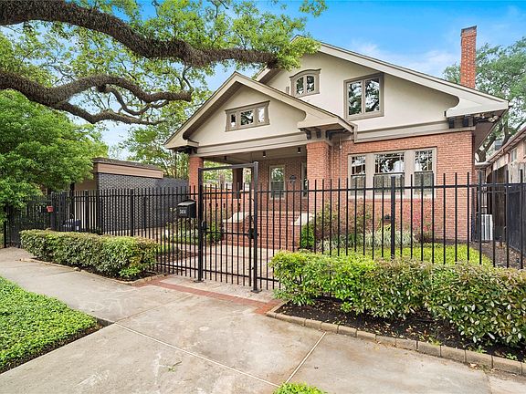 2nd image of 3404 Audubon Pl