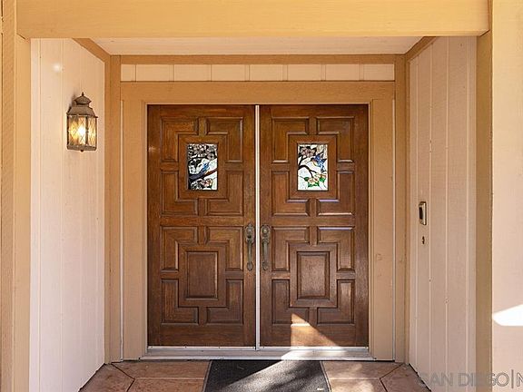 3rd image of 1488 Sierra Linda Dr