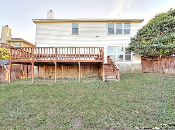 2nd image of 19510 Highgrove Ln
