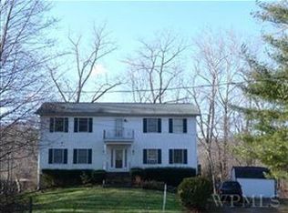 11 Jmae Cir, Dover Plains, NY 12522