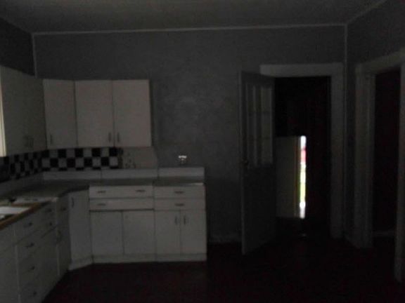 2nd image of 1730 Clark Ave