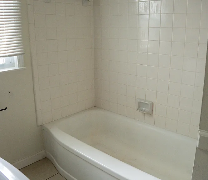 1720 Browning St — Photo 16