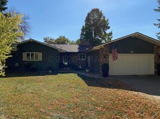 1215 26th Ave S, Moorhead, MN 56560