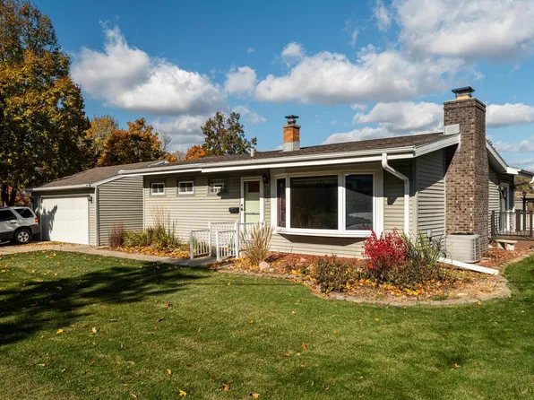 7316 Earl AVENUE, Greendale, WI 53129