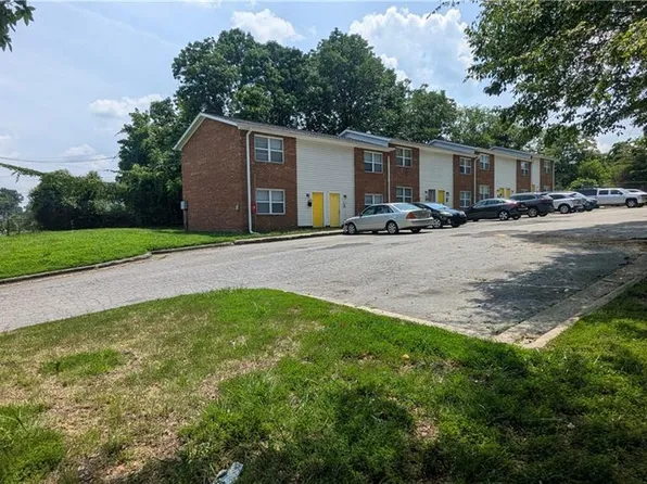 1507 Tucker St, Greensboro, NC 27405