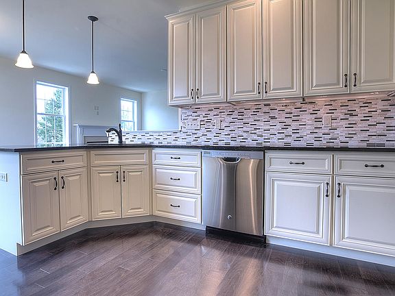 4th image of 148 Sawgrass Drive #Lot 13