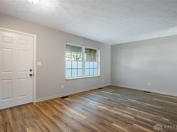 4th image of 1231 Joyce Dr