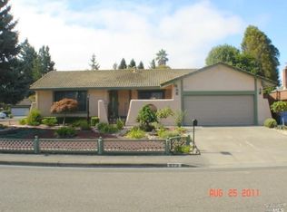 823 Debbie St, Rohnert Park, CA 94928