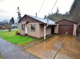 729 12th Ave, Sweet Home, OR 97386