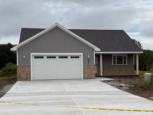 969 Enclave Ct, De Pere, WI 54115