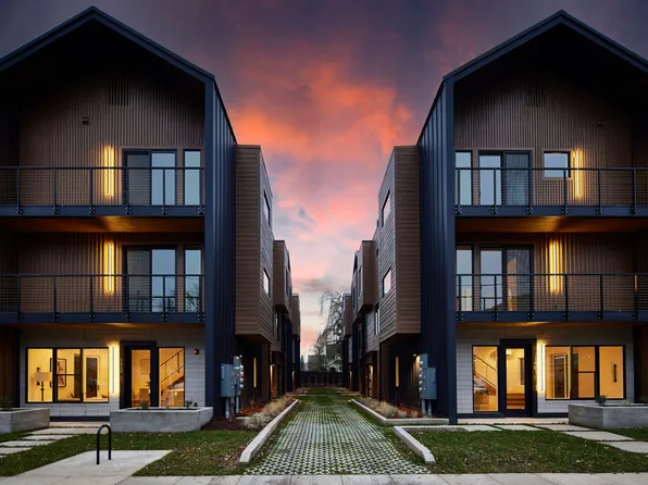 140 Sacramento Townhomes