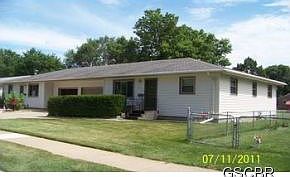 1st image of 204208 E 33rd St