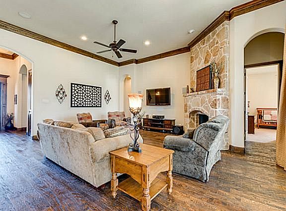 5th image of 6261 Pecan Orchard Ct