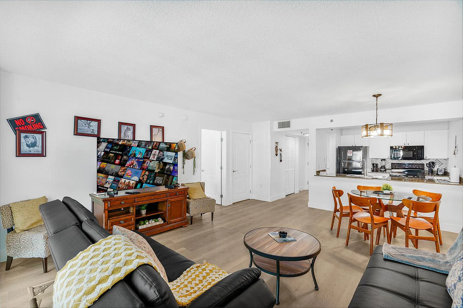 1 bed, 1.0 bath, 807 sqft, $3,275 — Photo 1
