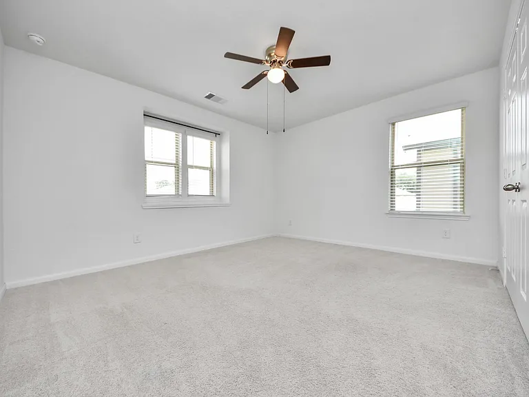 14611 Lofty Cedar Dr — Photo 23