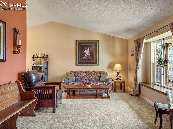5th image of 6130 Steamboat Ct
