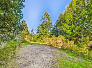 155 Old Ranch Rd, Rio Dell, CA 95562