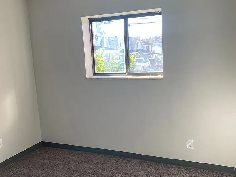 462 South Ave — Photo 8