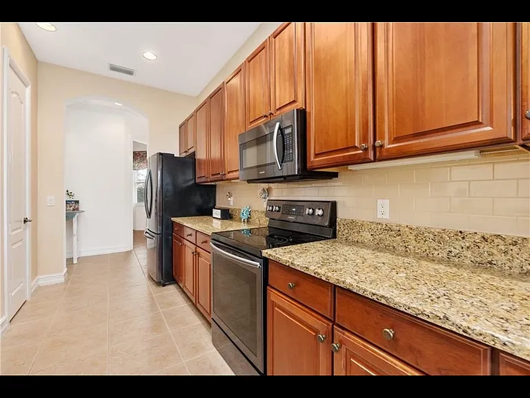 4575 Bridgepointe Way #154 — Photo 8