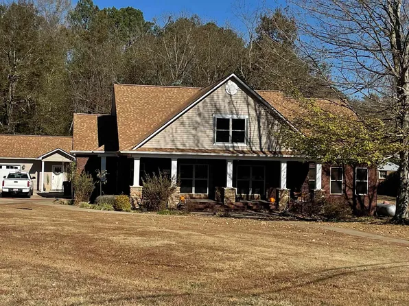 5001 Fallbrook Cir, Huntsville, AL 35811