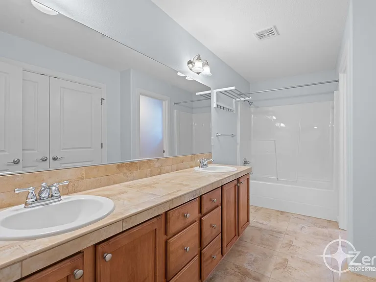3636 NW 24th Cir — Photo 30