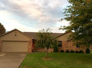 2520 Laurelwood Dr, Martinsville, IN 46151