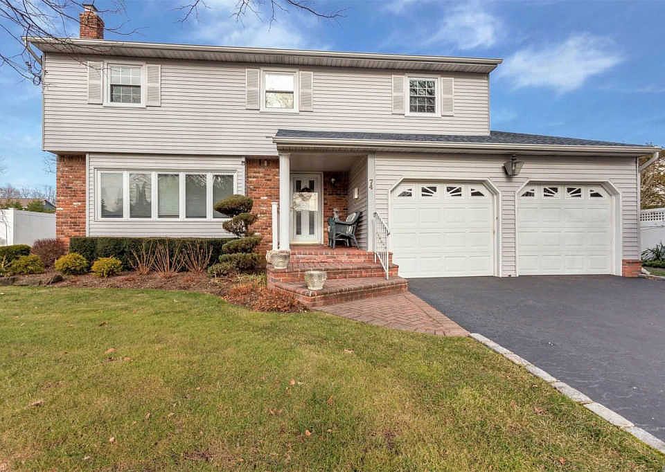 1st image of 74 Cherry Dr W