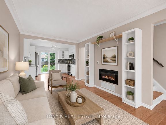 2nd image of 420 Waverly St