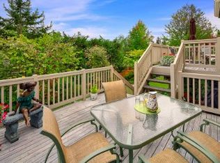 570 NW Everwood Dr, Issaquah, WA 98027