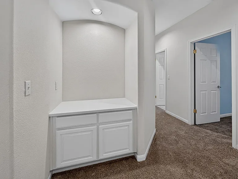 507 Woodfern Ct — Photo 28