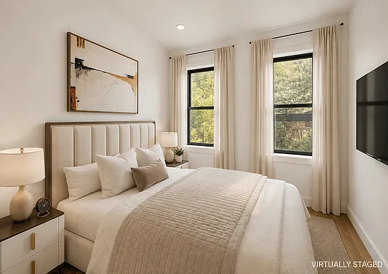 Bedroom, photo 3