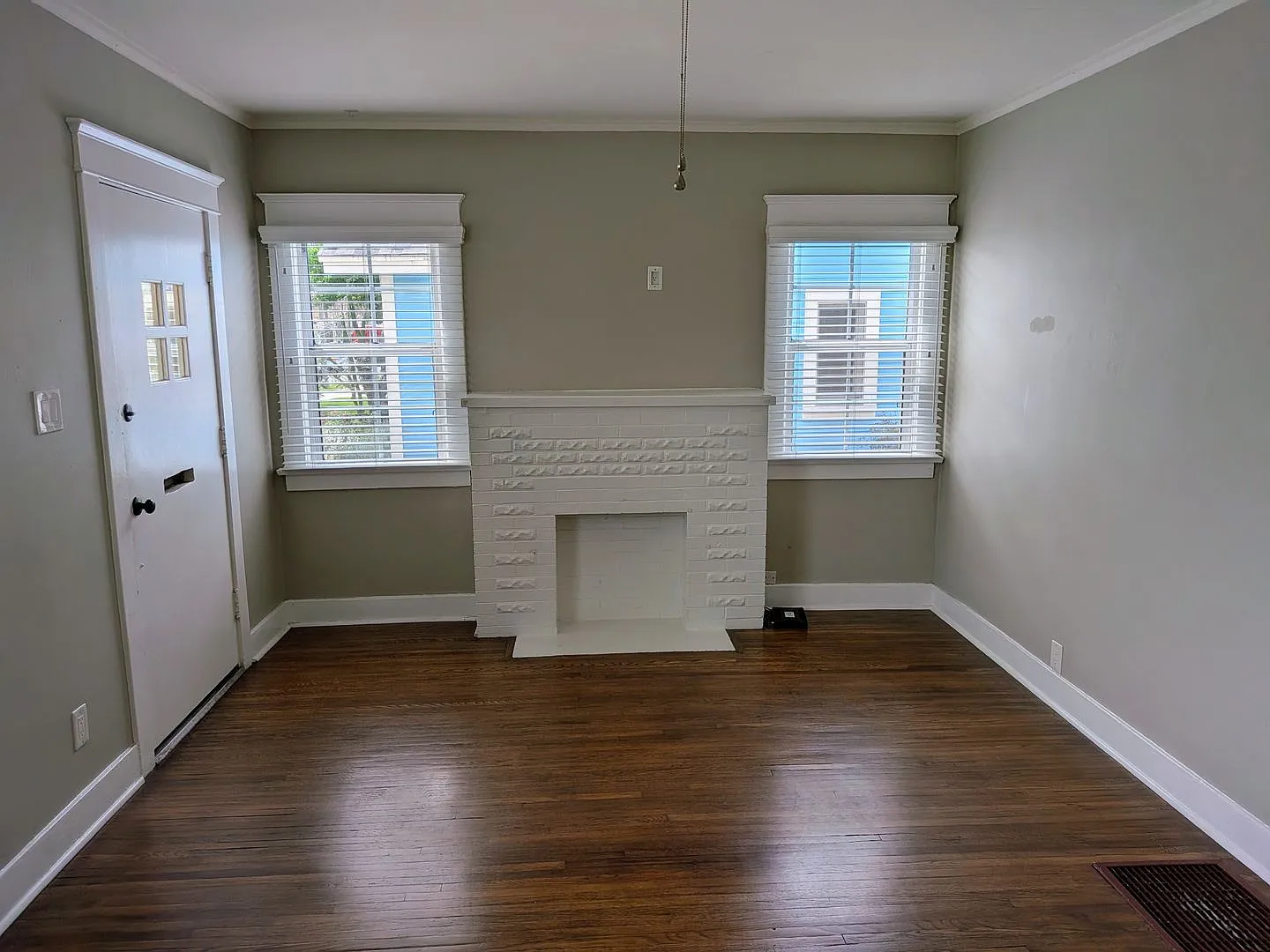 239 Ximeno Avenue — Photo 2