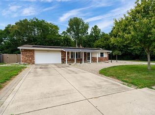 6243 Carriage Dr, Dayton, OH 45415