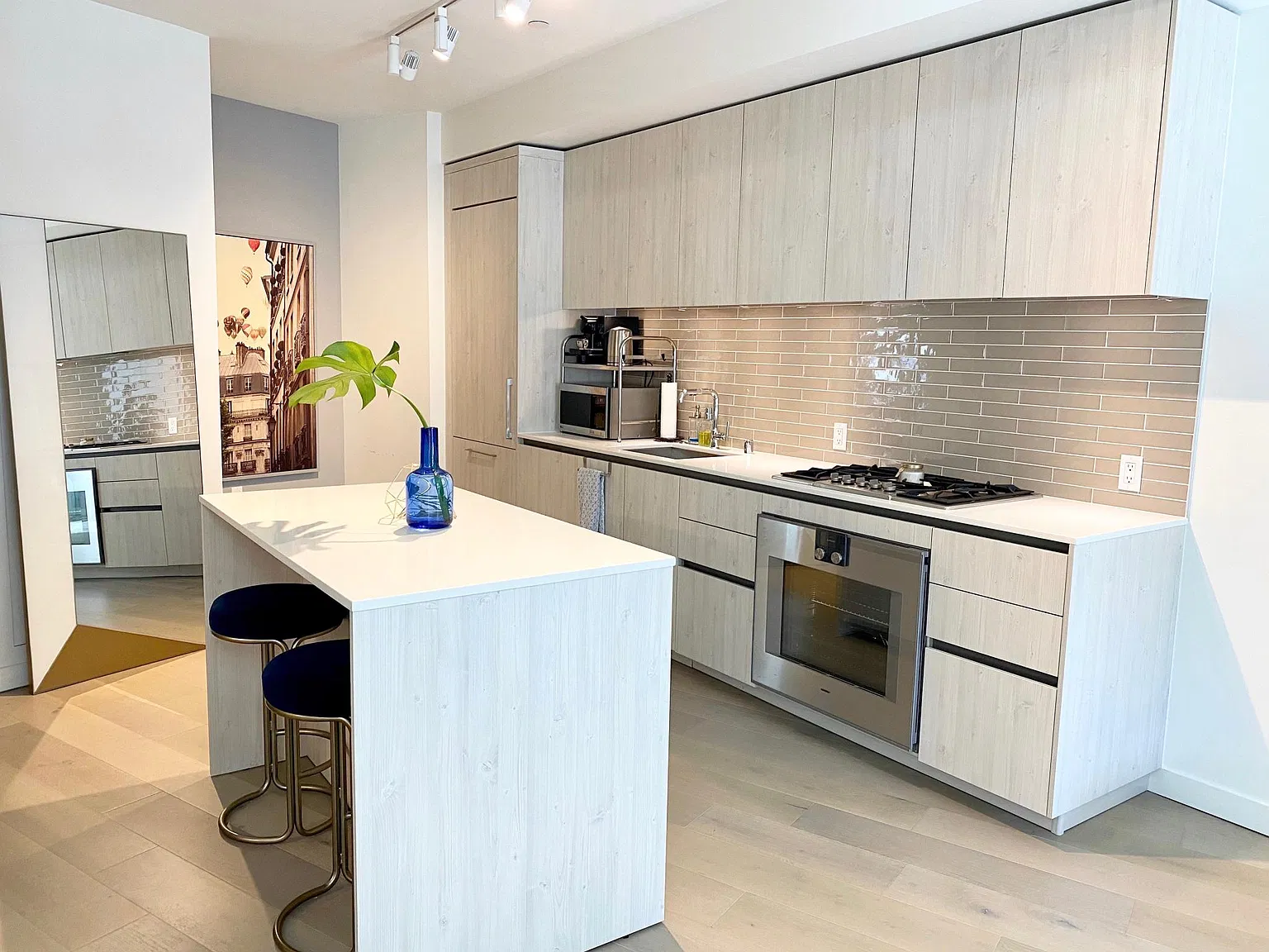 1 bed, 626 sqft, $5,495 — Photo 2